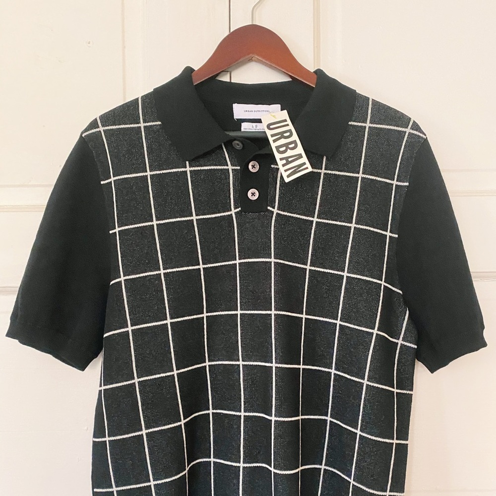 Urban Outfitters - Men’s L sweater polo